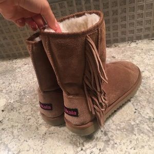 Ukala fringe boots